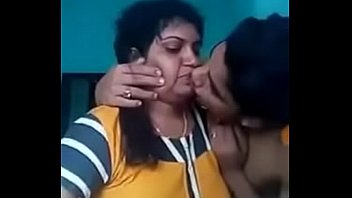 one girl with two boys sex videos in south indian MMS Video
